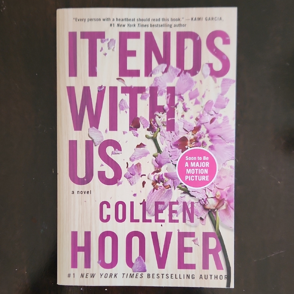 It Ends With Us by Colleen Hoover